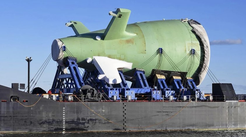 Columbia-Class Stern Section